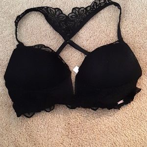 Black lacy bra